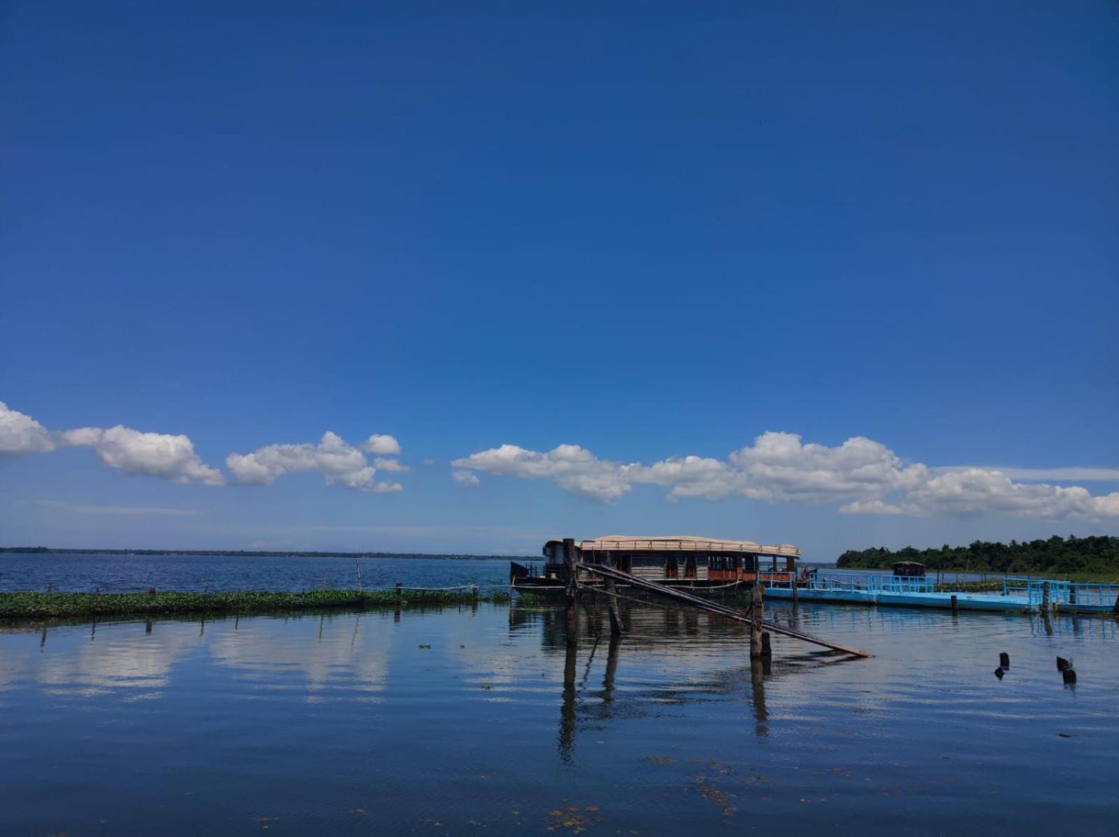 Water Scapes Hotel Kumarakom Exterior foto
